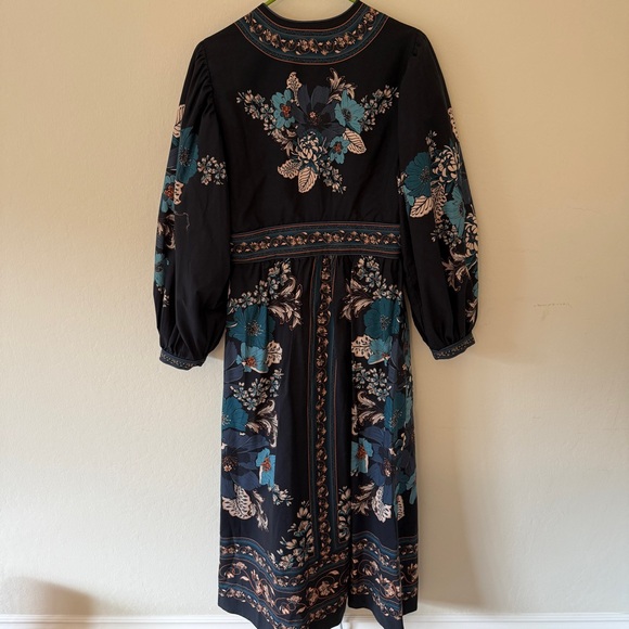 NWT Farm Rio Blossom Tapestry Black Dress - Size Medium - Picture 8 of 16